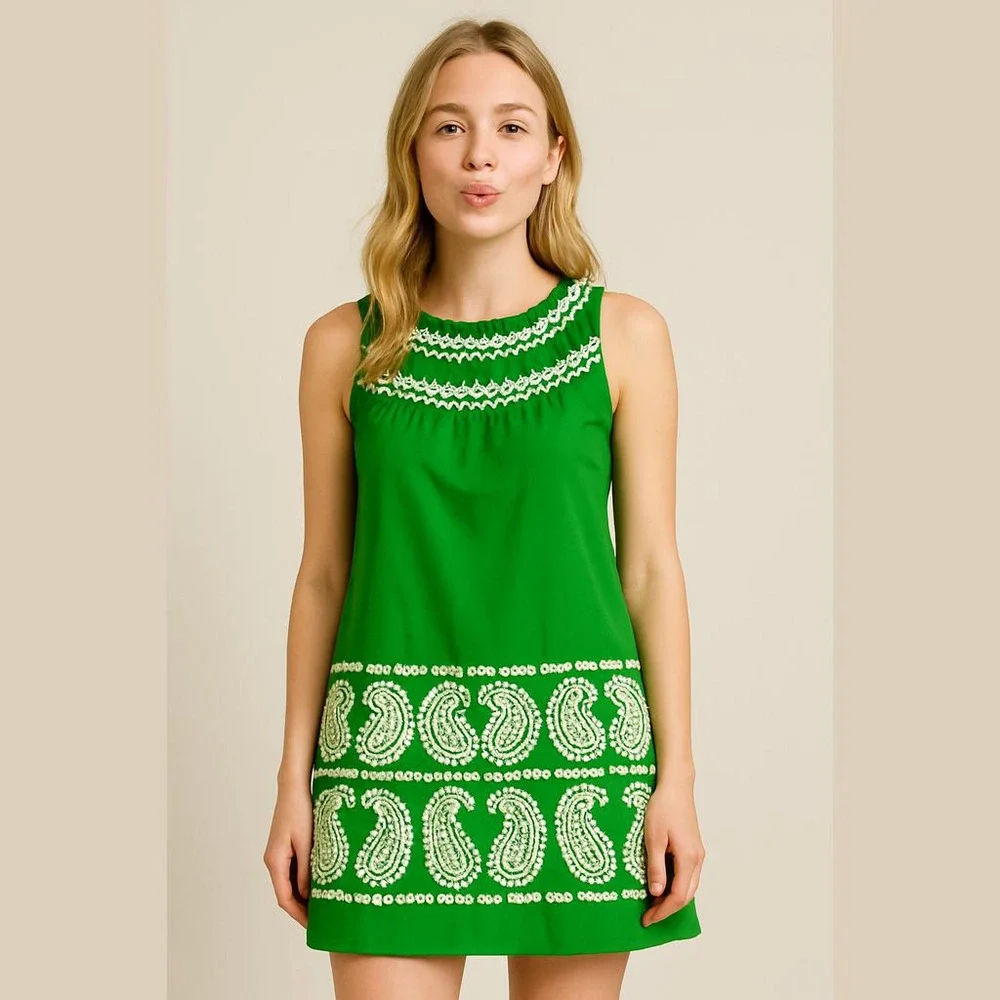 Lilly Pulitzer Green Paisley Embroidered Jacqueline Shift Dress